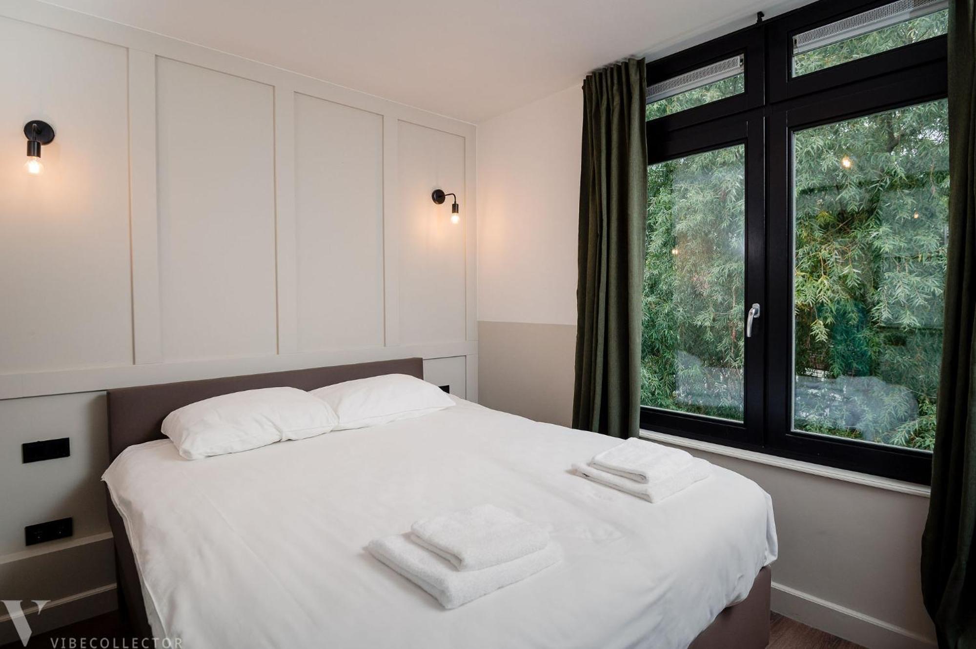 Mr.Lewis Rotterdam Hotel ภายนอก รูปภาพ