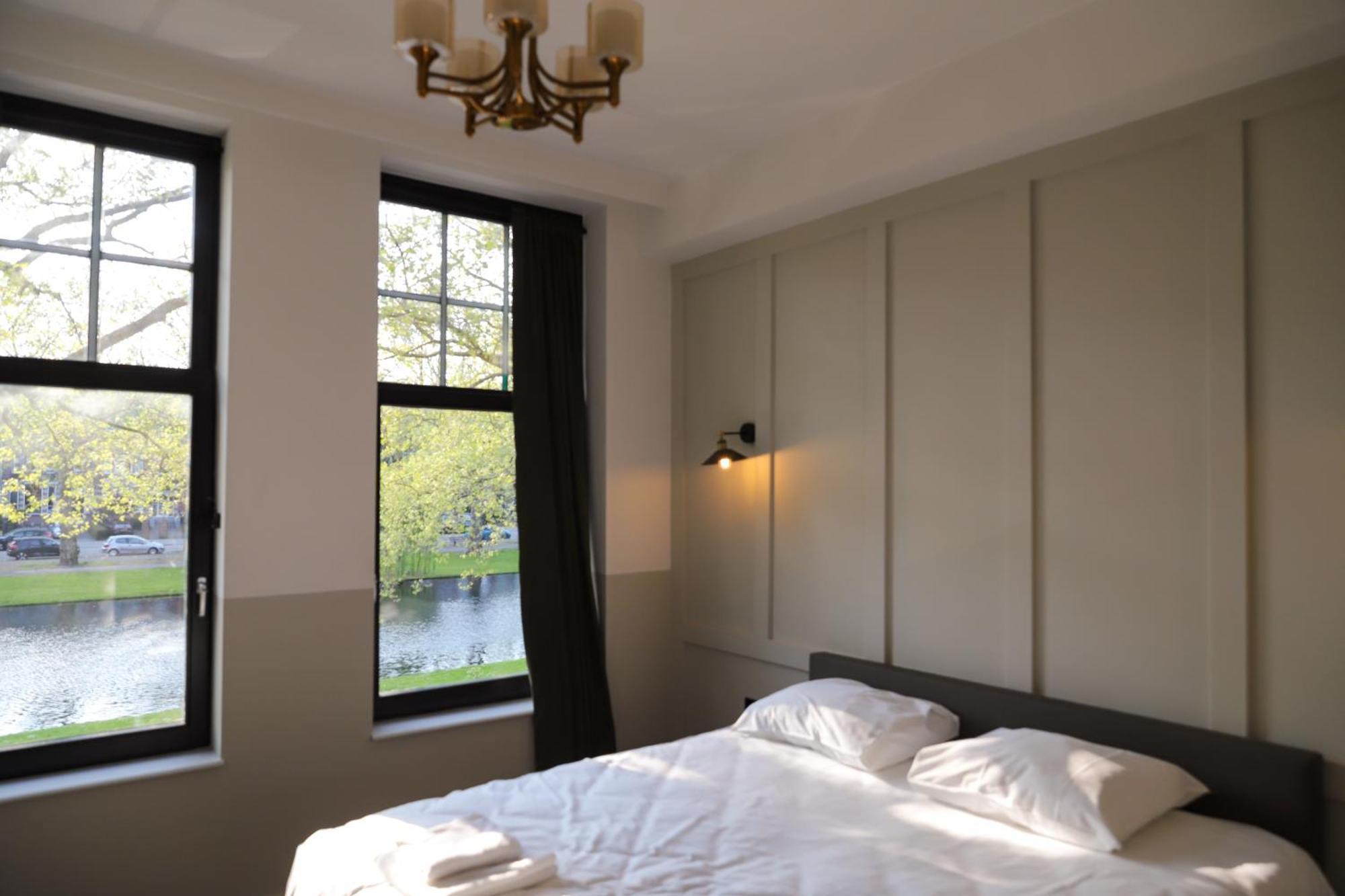Mr.Lewis Rotterdam Hotel ภายนอก รูปภาพ